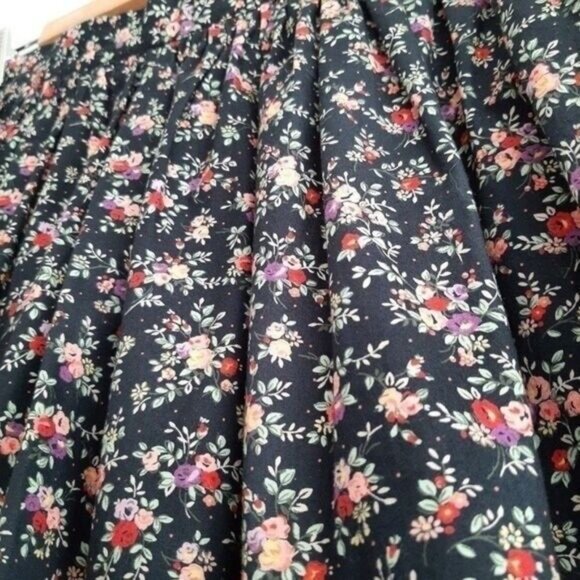 TALULA Aritzia Plisse Mini Skirt Ditsy Floral Skater Sz 6 - Picture 3 of 8